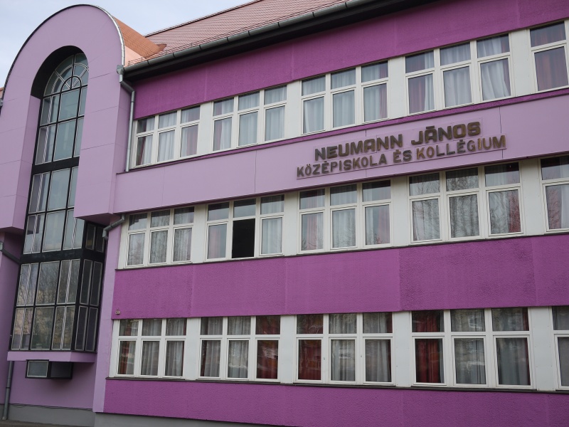 Schulpartnerschaft mit dem Neumann-Gimnazium in Eger/Ungarn